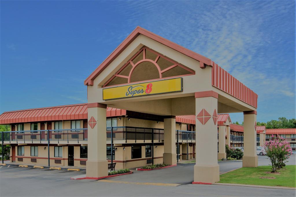 Hotel Super 8 By Wyndham Tulsa Exterior foto